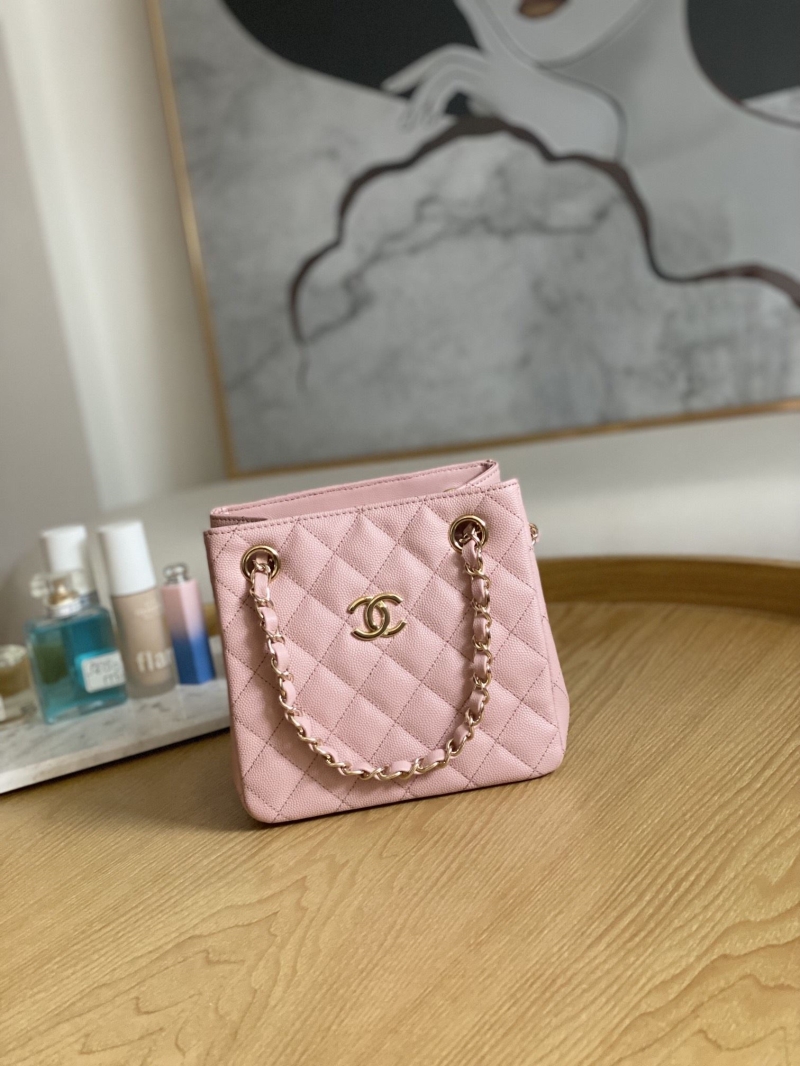 Ch**el bucket bags